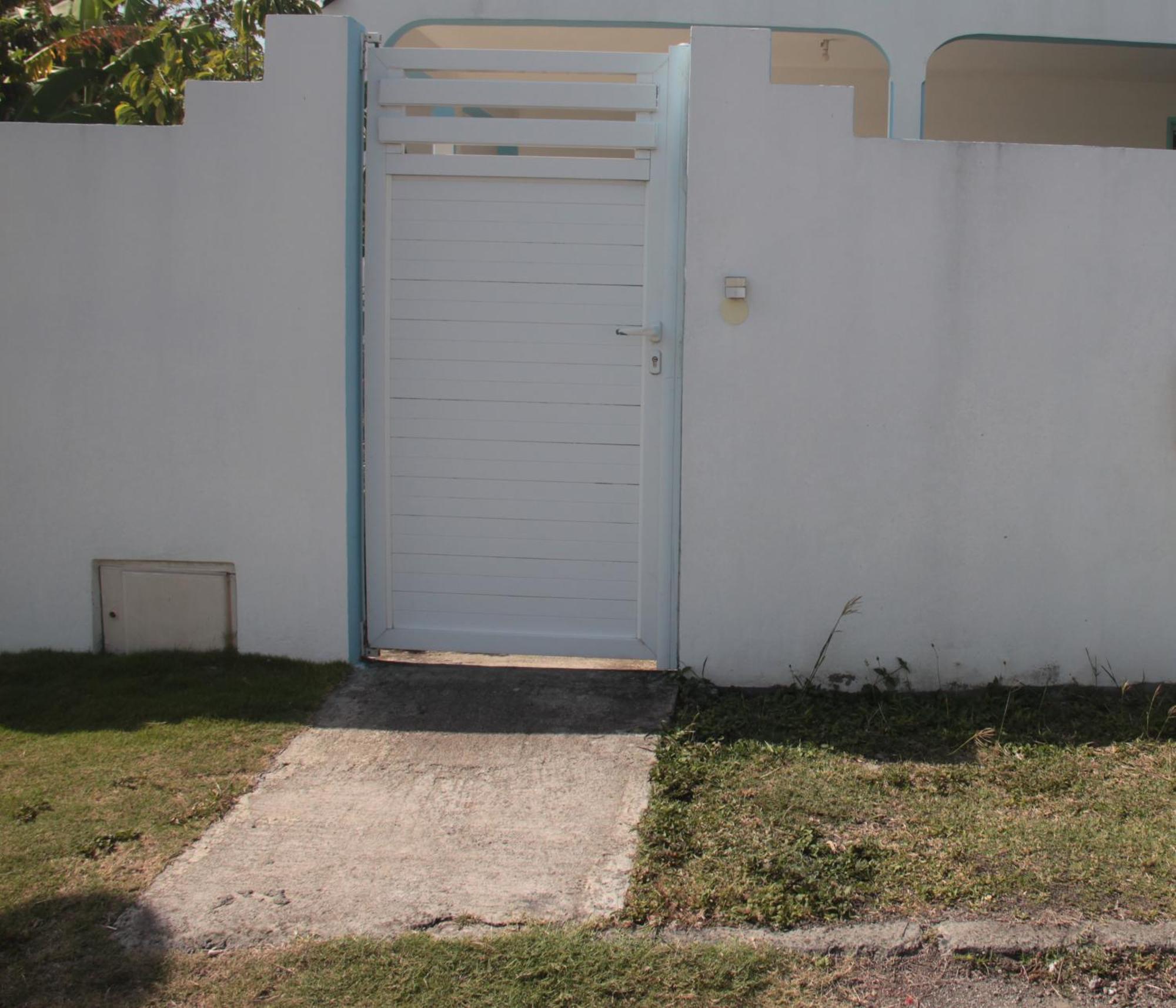 Lambano Studio Grand-Bourg  Exteriér fotografie